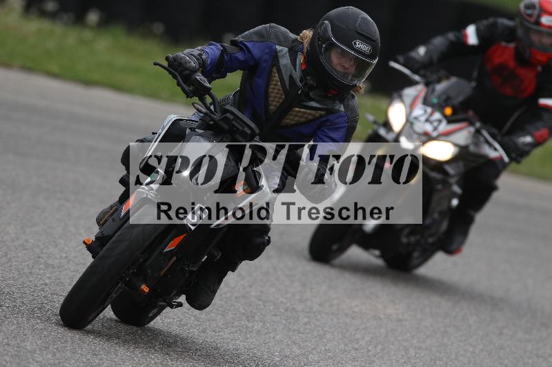 /Archiv-2025/10 23.04.2025 Cornu Master School ADR/gruen-vert/25-1